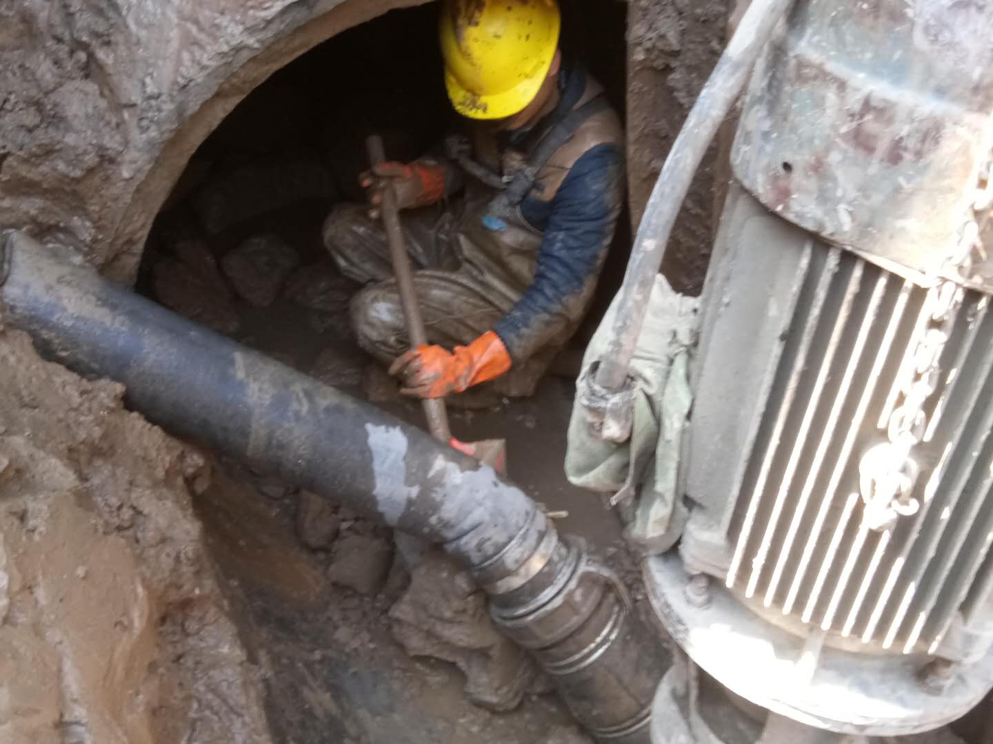 大田镇管道清淤